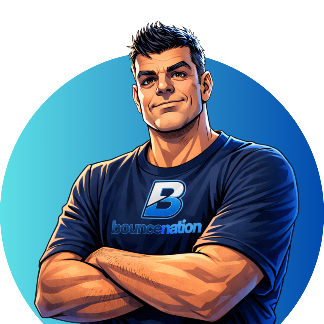 Jean Pierre Ciesielski, fondateur de Bounce, bras croisés, t-shirt Bounce Nation